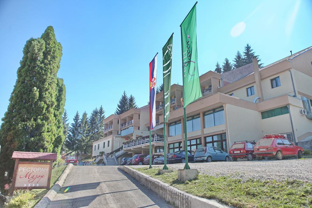 Hotel Javor Kusici Екстер'єр фото